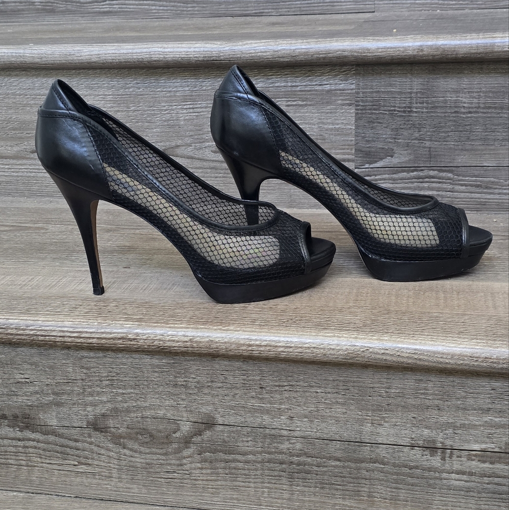 Classiques Entier Charlotte Mesh Peep Toe Stiletto size 8.5 Black